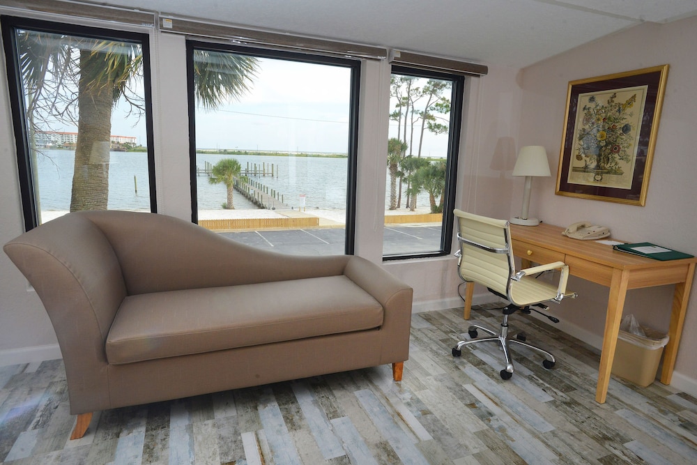 Room, 2 Queen Beds, Accessible, Bay View photo 3
