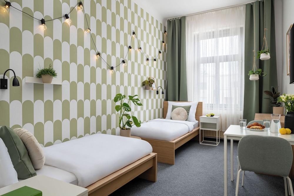 Economy Twin Room, External Bathroom