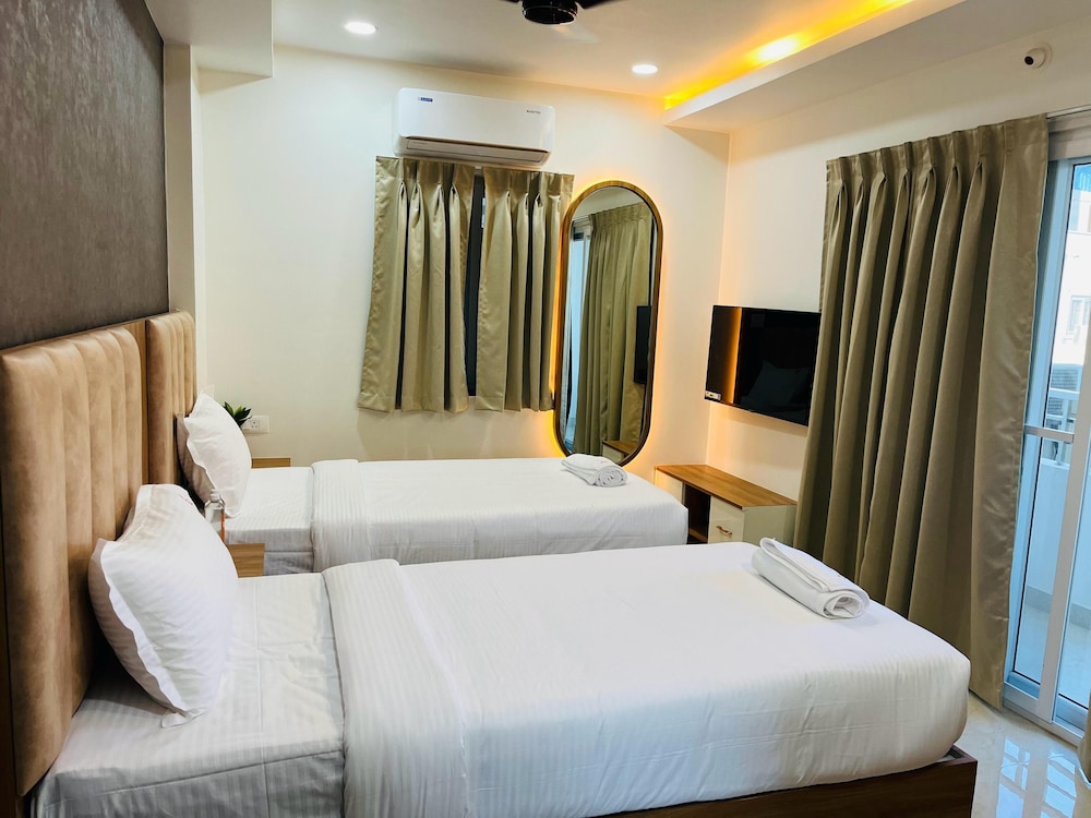 Basic Twin Room - Photo 1