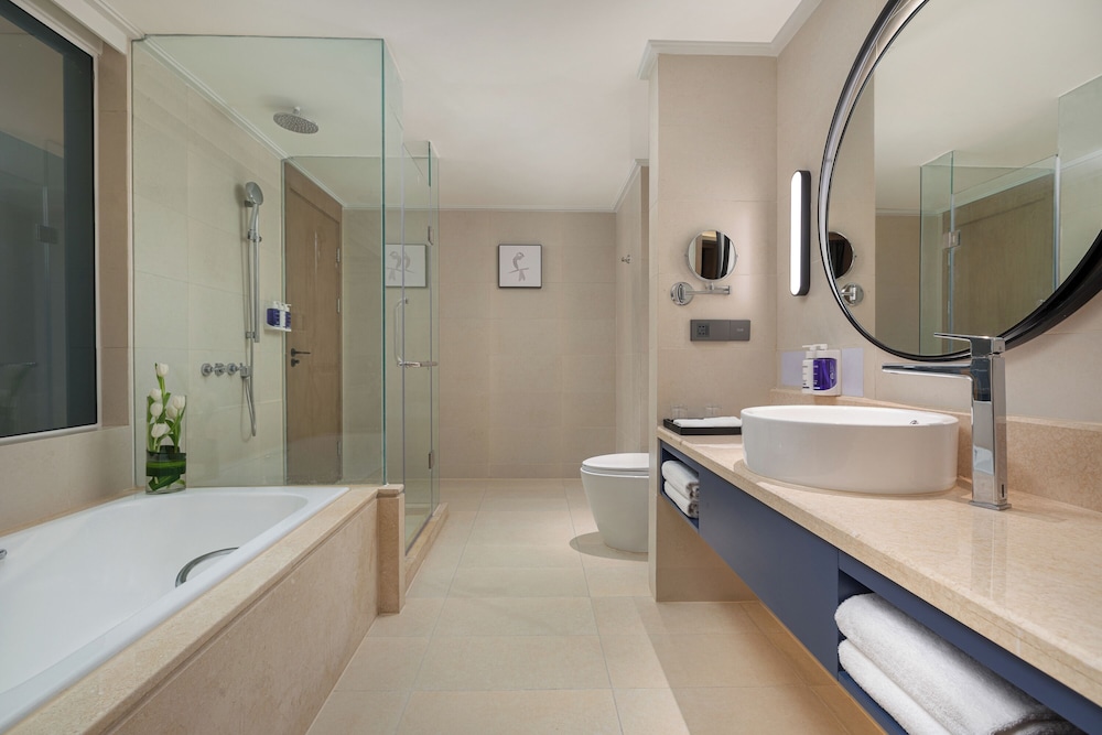 Suite, 1 Bedroom (Living, Dining Areas)