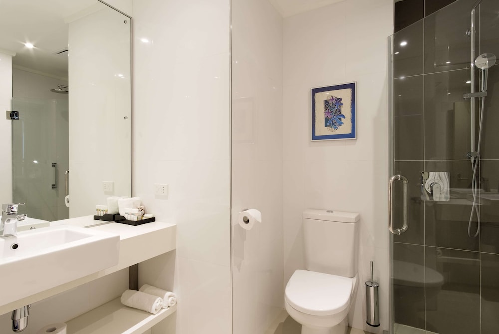 Studio Suite, 1 King Bed, Non Smoking photo 6