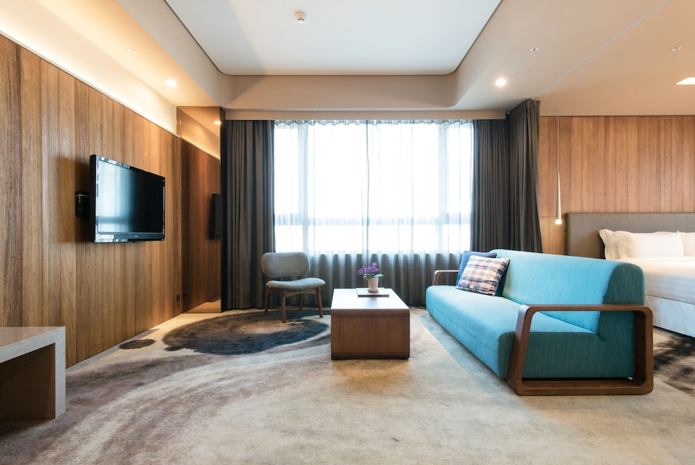 Pure Marvelous Bedroom King Bed