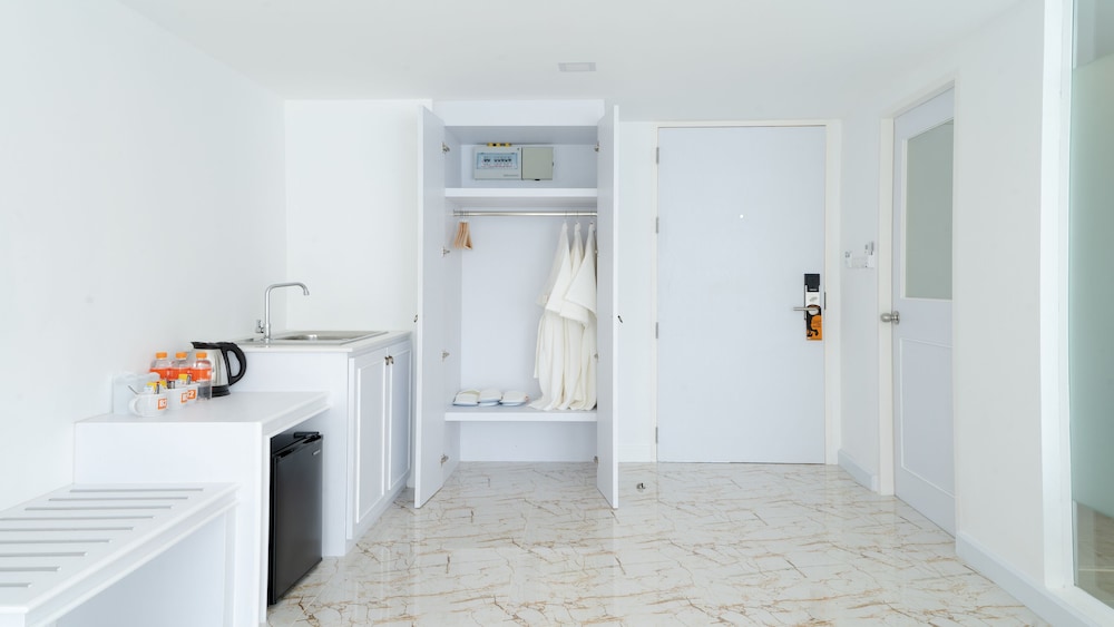 Luxury Triple Room - Photo 6