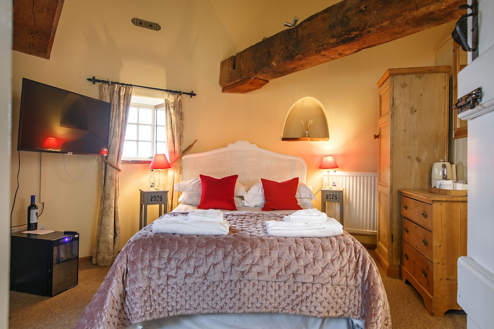 Luxury Double Room, Ensuite (Stone Room) photo 2