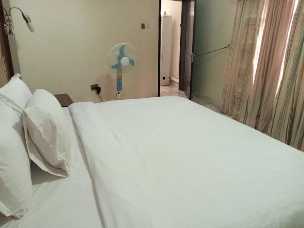 Royal Suite photo 2