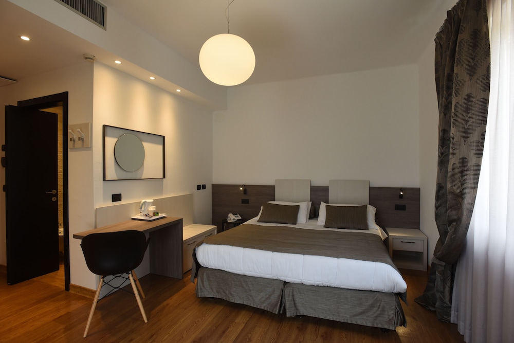 Double Room, Partial Sea View photo 2