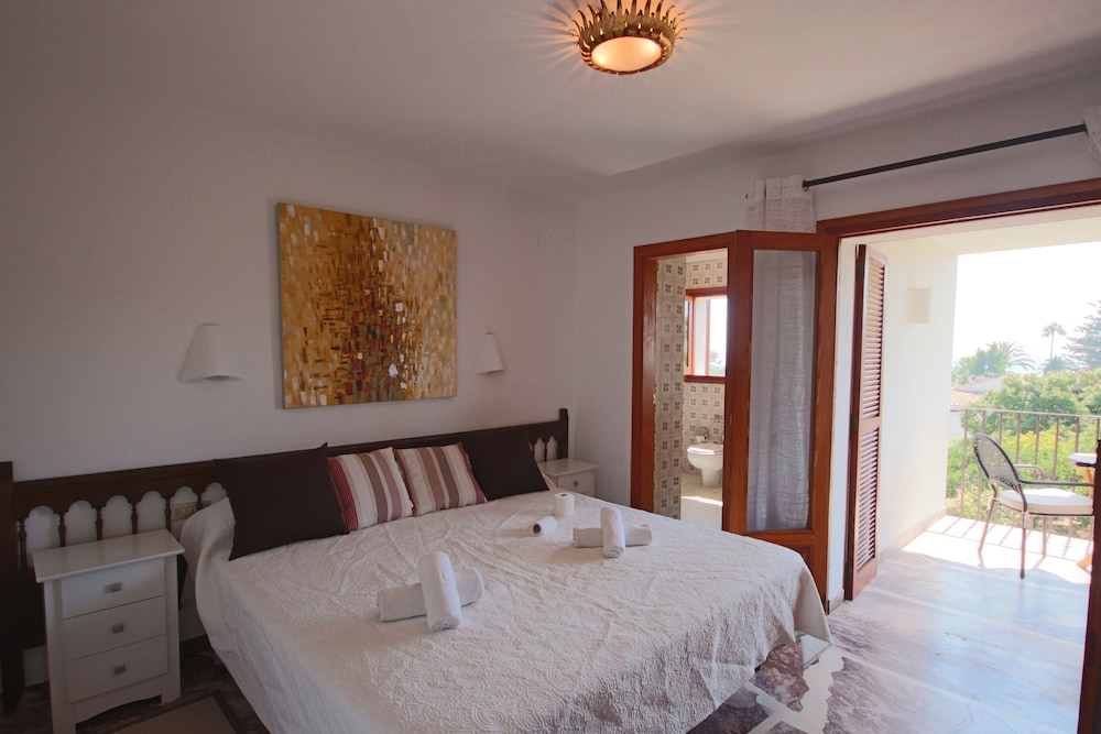 Villa (6 habitaciones)