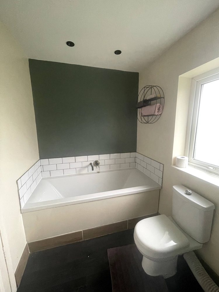 Cozy 2 Bedroom Home in Hucknall, Perfect for a Relaxing Getaway, Foto 5