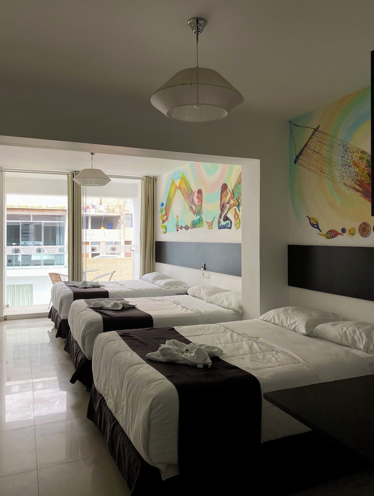 Triple Room, Pool View