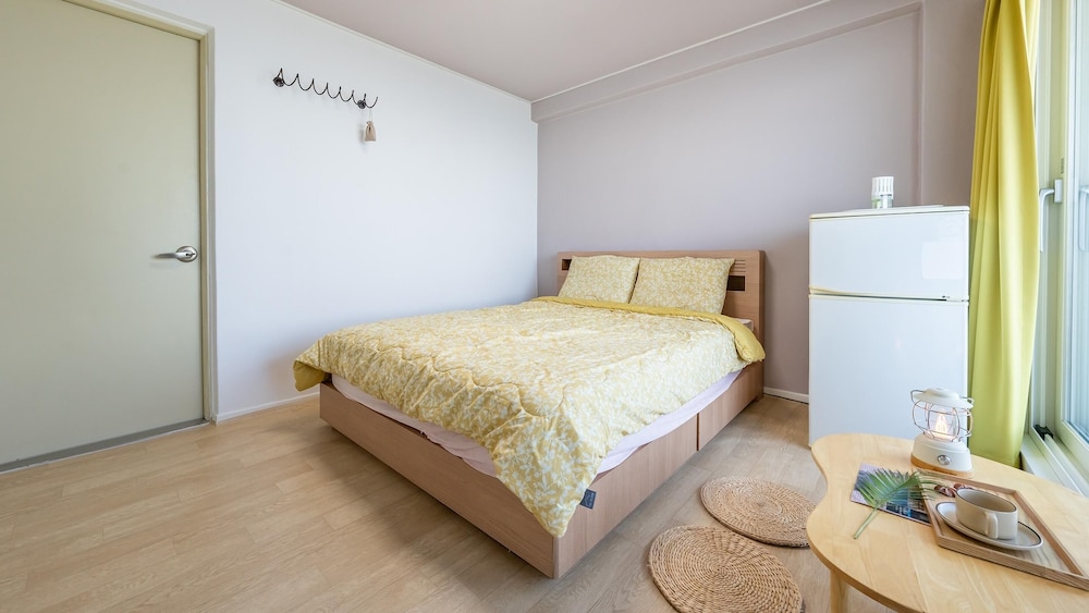 Basic Room, 1 Bedroom (303(Oceanview)) photo 3