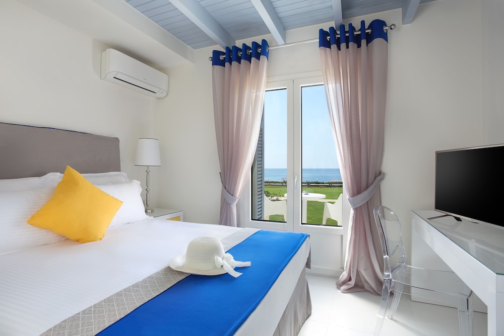Elite Suite, Hot Tub, Sea View photo 1