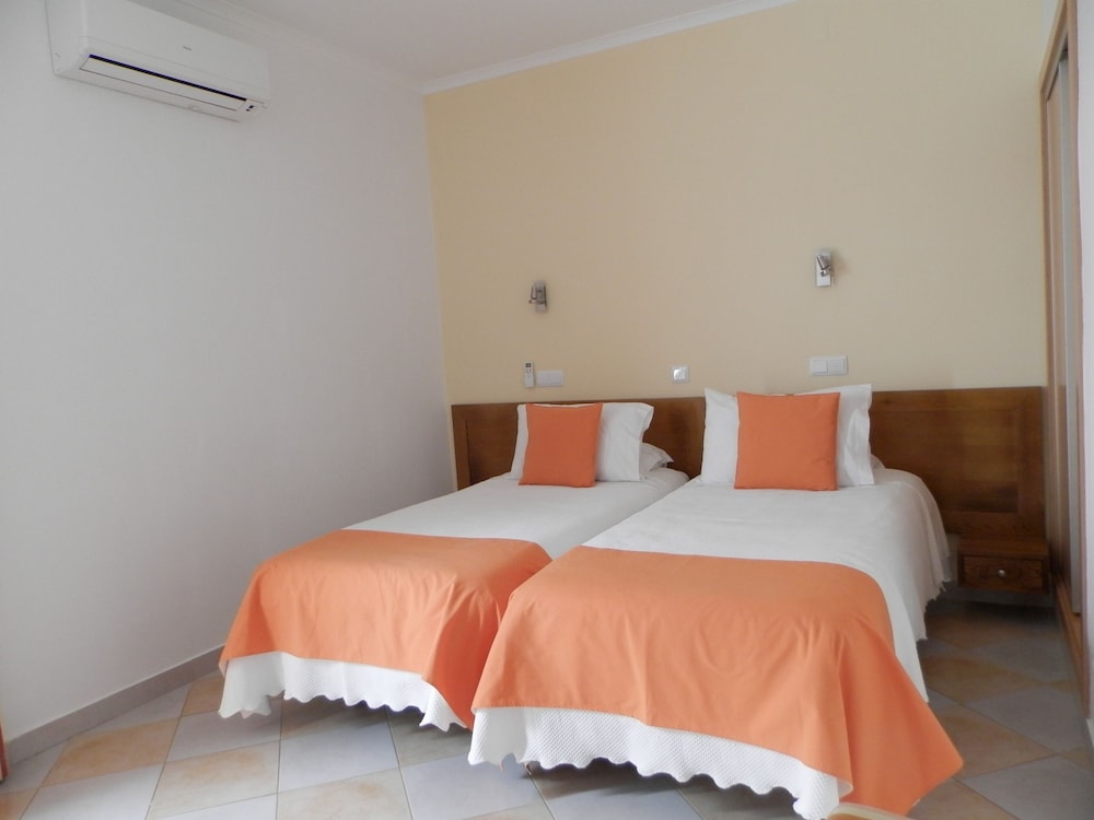Twin Room, Balcony, Sea View (Top Floor)