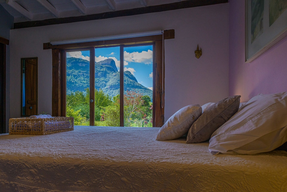 Standard Suite, Mountain View, Mountainside photo 2