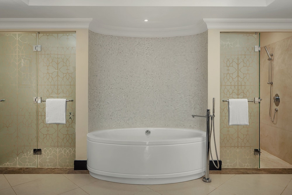 Junior Suite - Photo 7