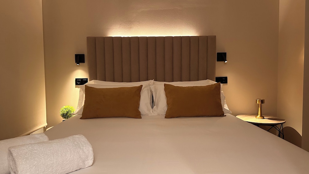 Family Suite (Convertible)