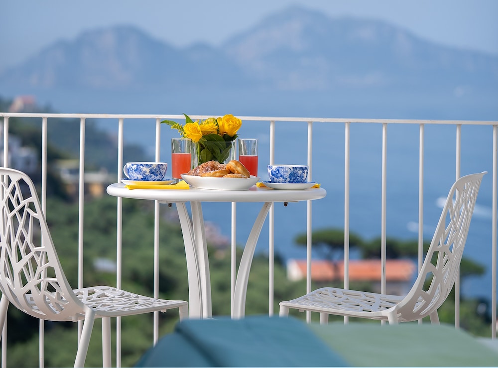 Classic Double Room, Sea View - Photo 7