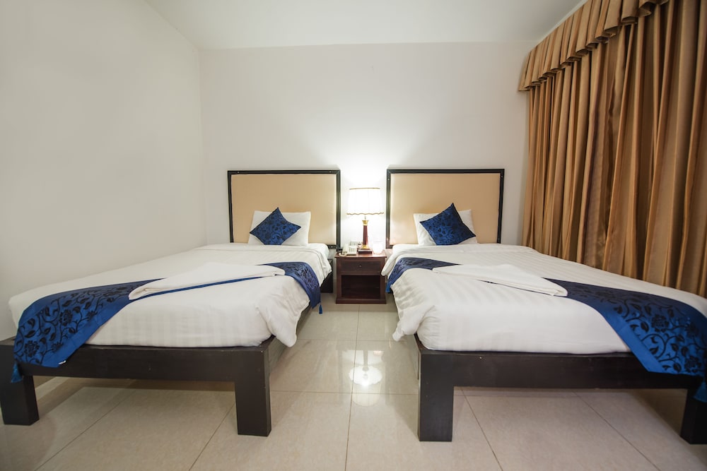 Superior Twin Room, 2 Twin Beds photo 1