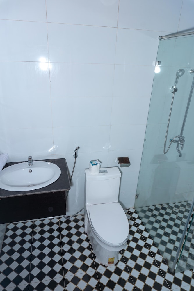 Deluxe Twin Room - Photo 17