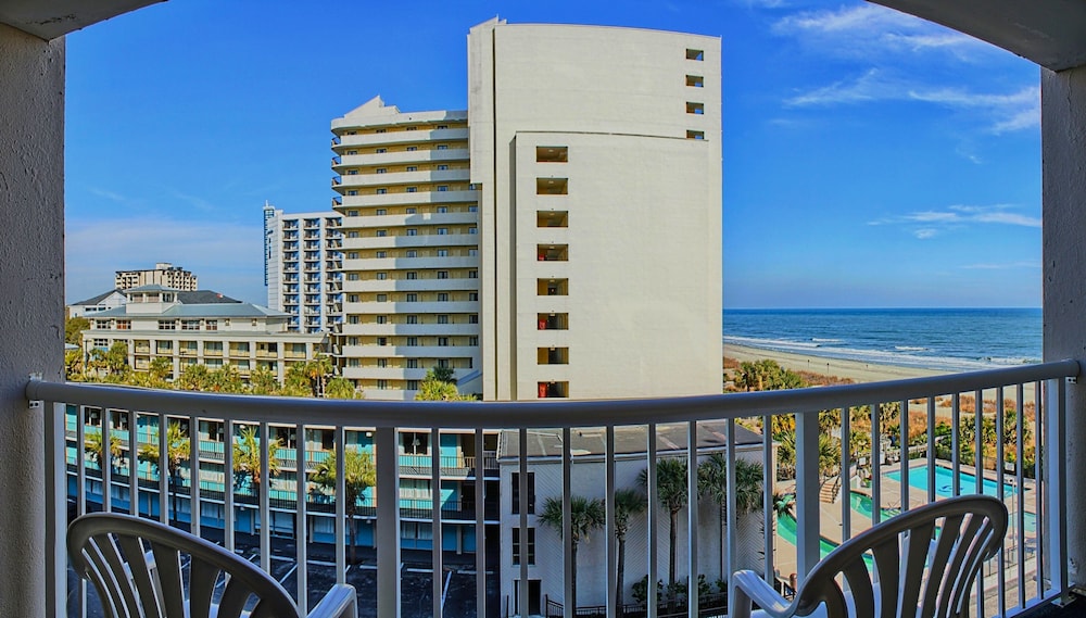 Suite, Oceanfront - Photo 7