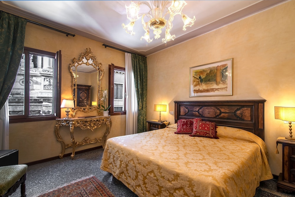Superior Double Room photo 3