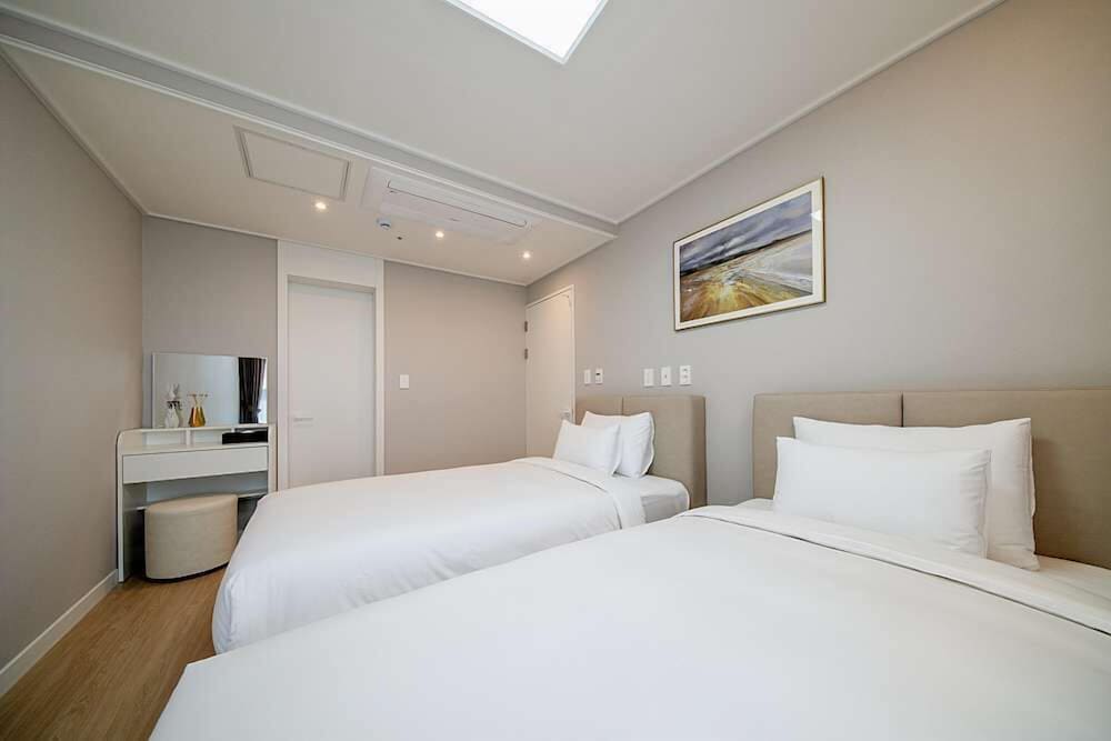 Royal Studio Suite (2F THEBOWL breakfast 50% off 22,000 to 11,000 KRW, on-site payment for up to 2) photo 3
