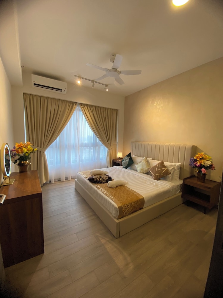 Luxury Apartment