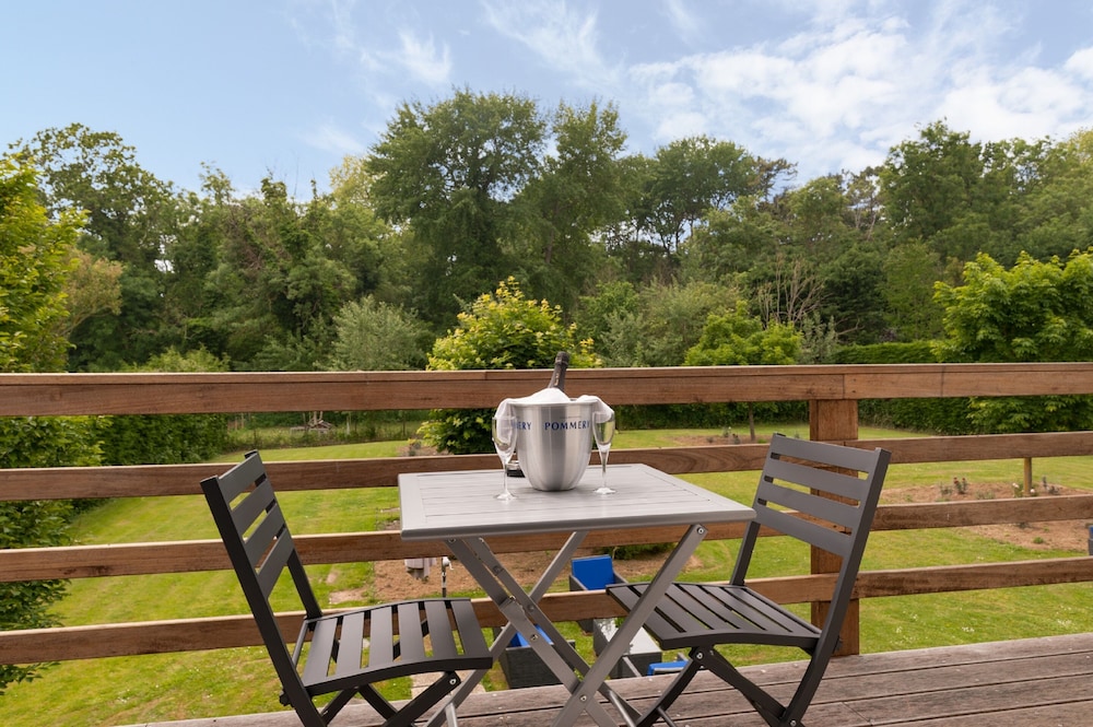 Deluxe Double Room, Garden Area photo 2