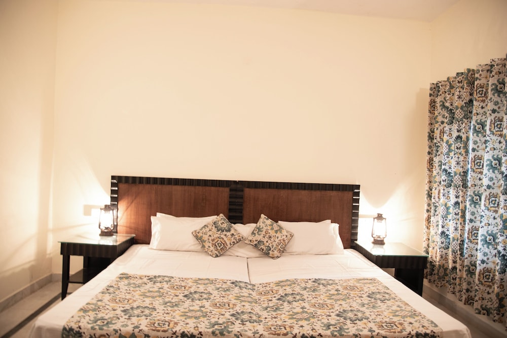 Standard Double Room photo 2