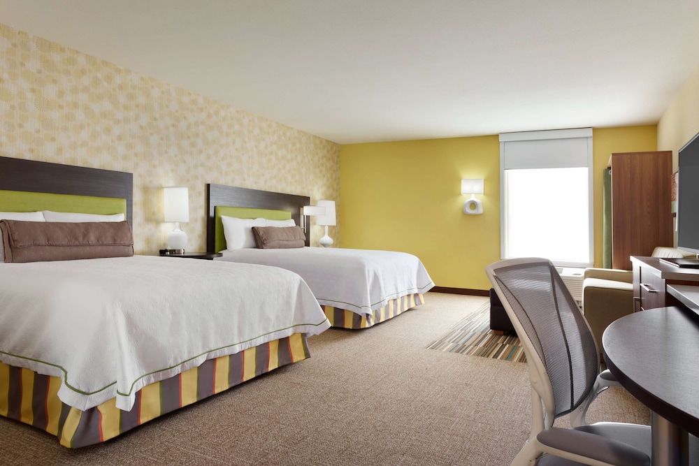 Studio, 2 Queen Beds, Accessible, Bathtub photo 3