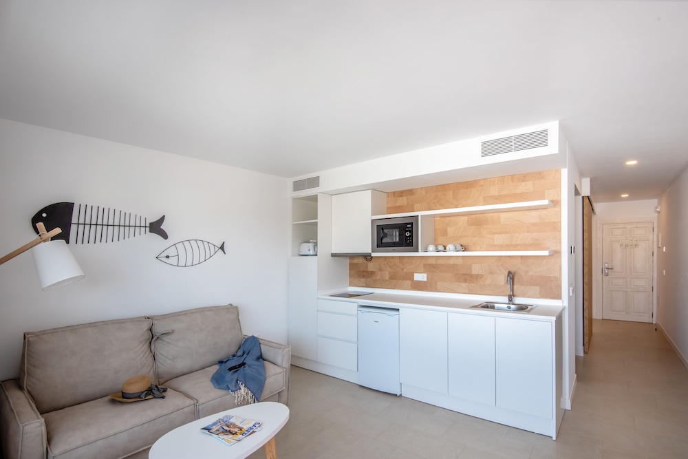 Apartment, 1 Bedroom, Balcony (2/4 people) photo 3