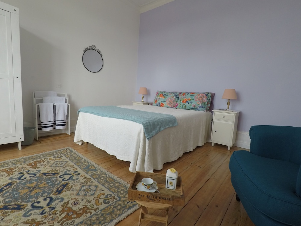 Classic Double Room, Shared Bathroom, City View