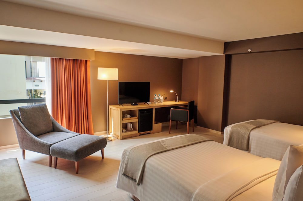 Deluxe Twin Room, Pool View - Photo 1