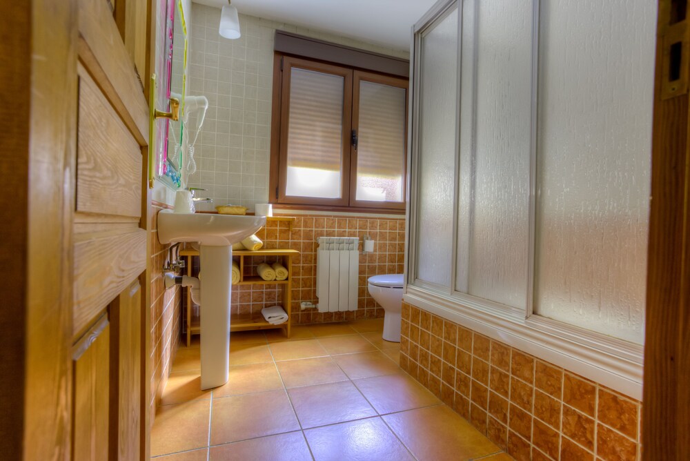 Triple Room - Photo 7