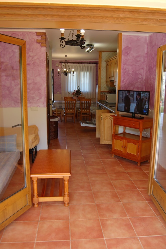 Apartment, 2 Bedrooms (6 pax) photo 2