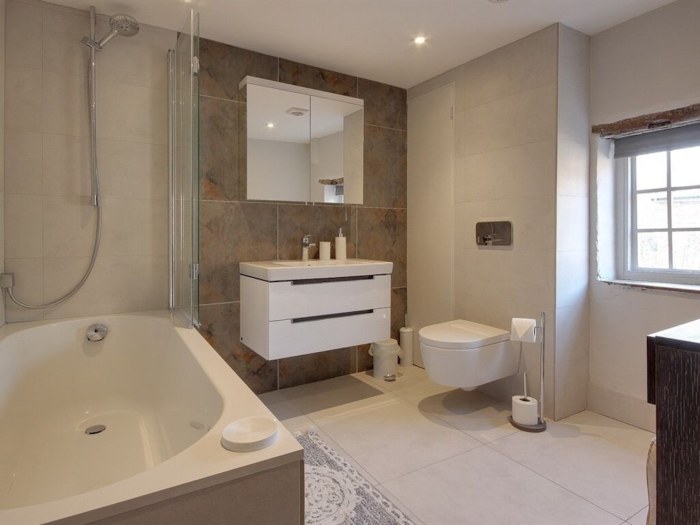 Deluxe Cottage, Private Bathroom photo 2