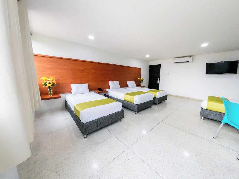 Superior Quadruple Room photo 2