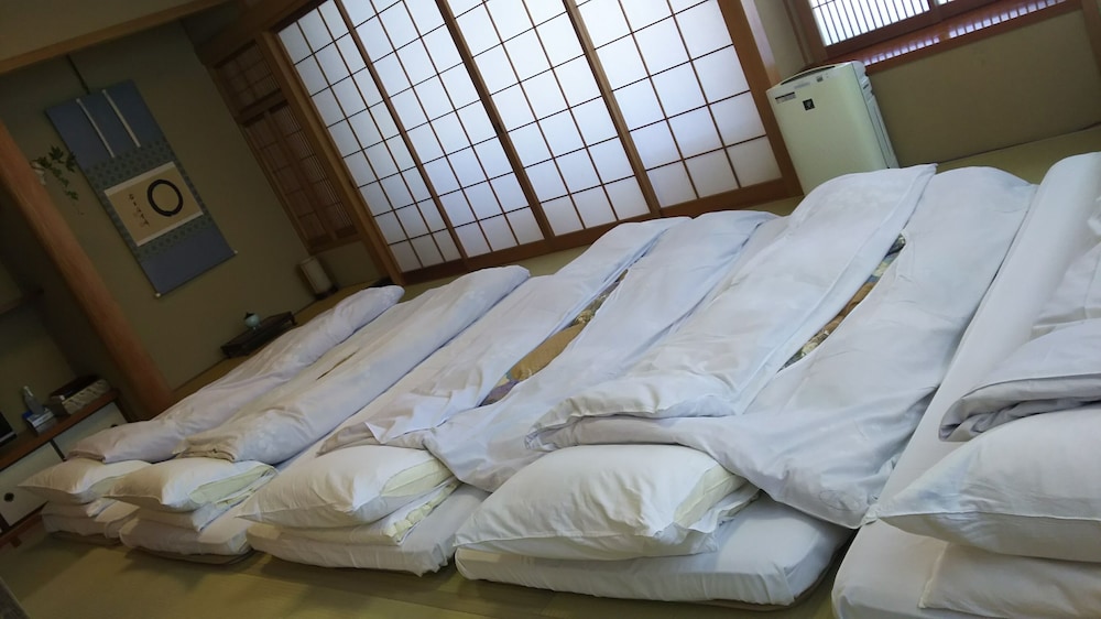 Standard Japanese Room, Japanese Futon (Check-In Before 9pm) photo 2