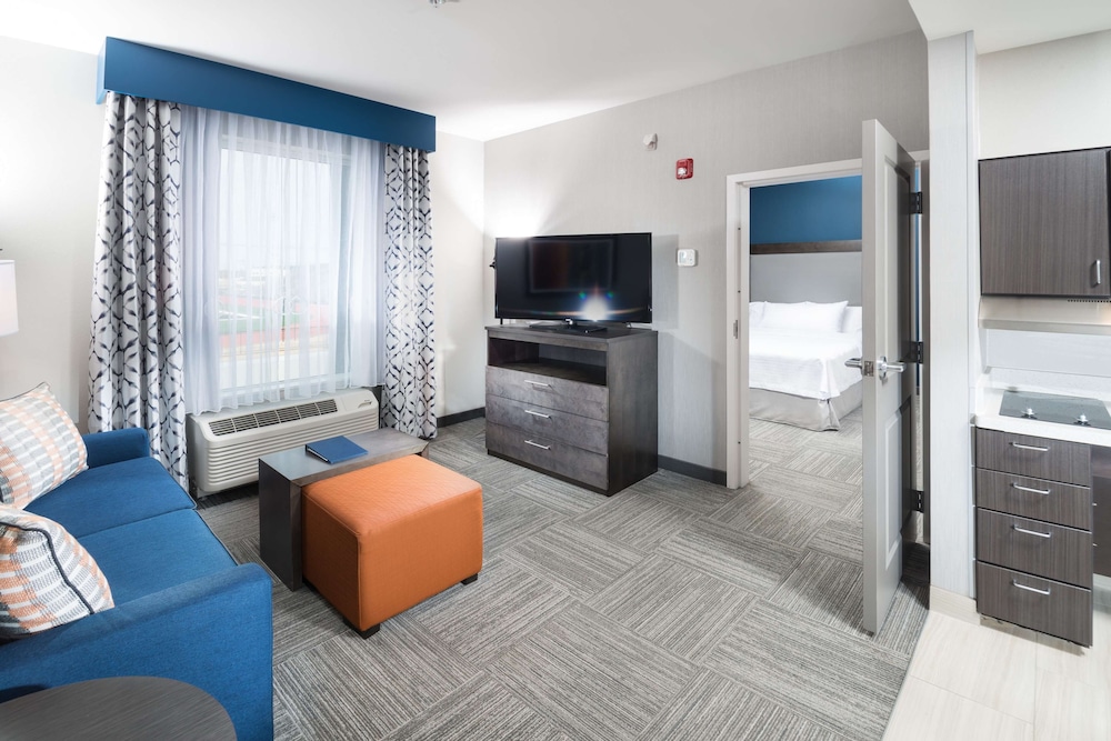 Suite, 1 Bedroom, Non Smoking photo 2