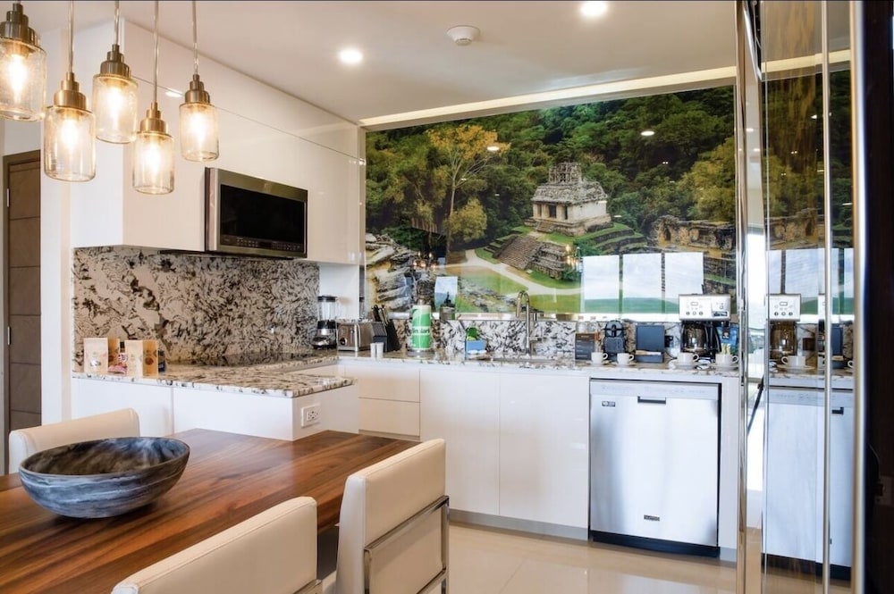 Luxury Suite, 2 Bedrooms, Ocean View - Photo 12