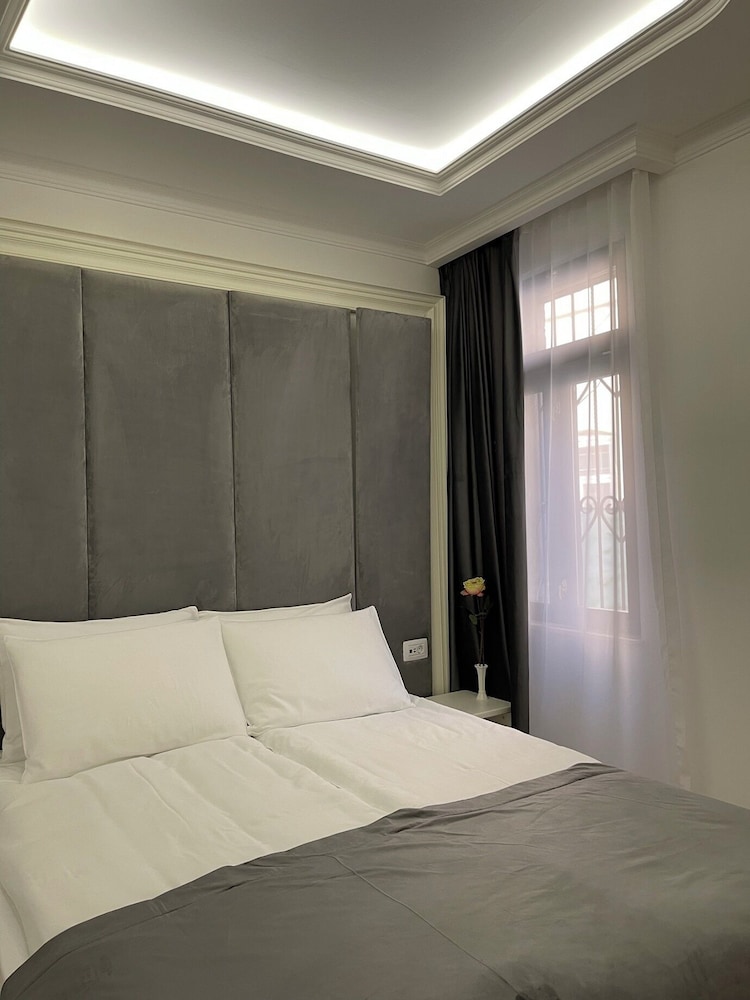 Family Quadruple Room, Courtyard View