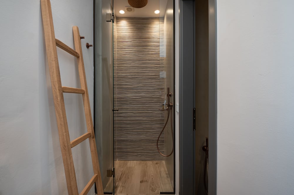 Junior Suite with plunge pool - Photo 39