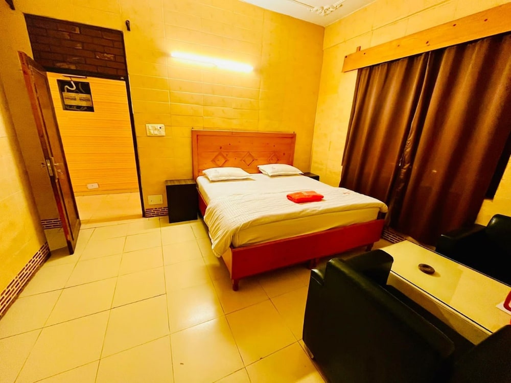 Deluxe Double Room - Photo 1