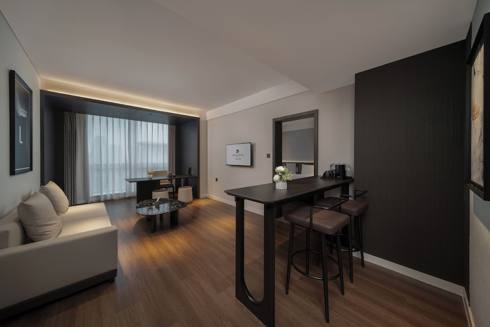 Exclusive Suite
