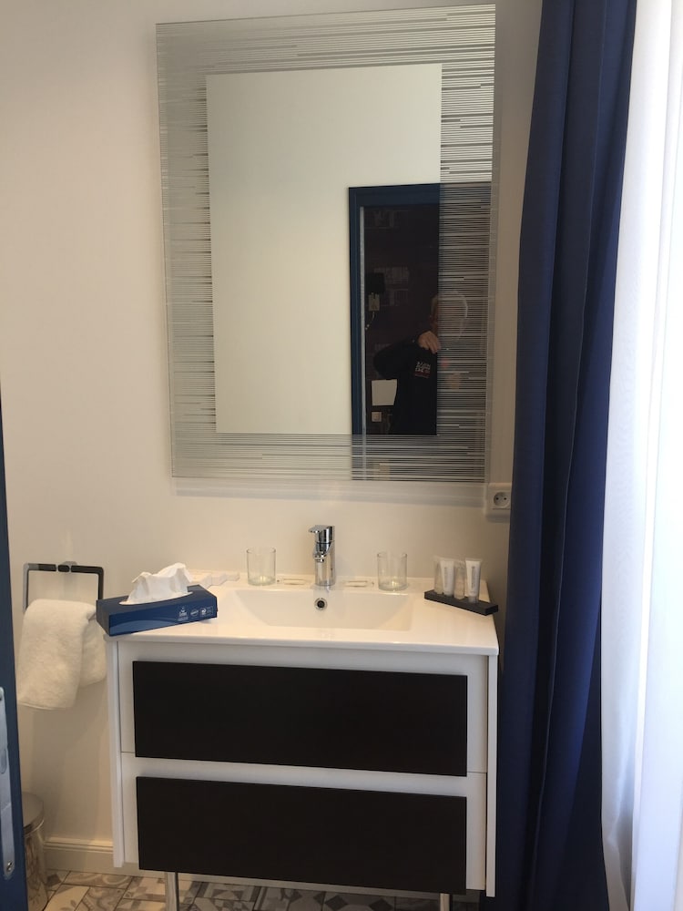 Deluxe Twin Room photo 2