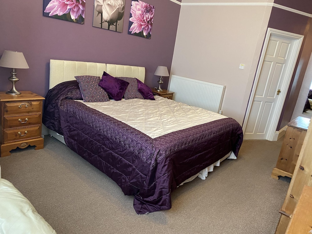 Luxury Double Room, Ensuite, Sea View (Room 17) photo 1