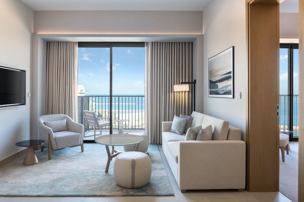 Premier Suite, Sea View - Photo 5