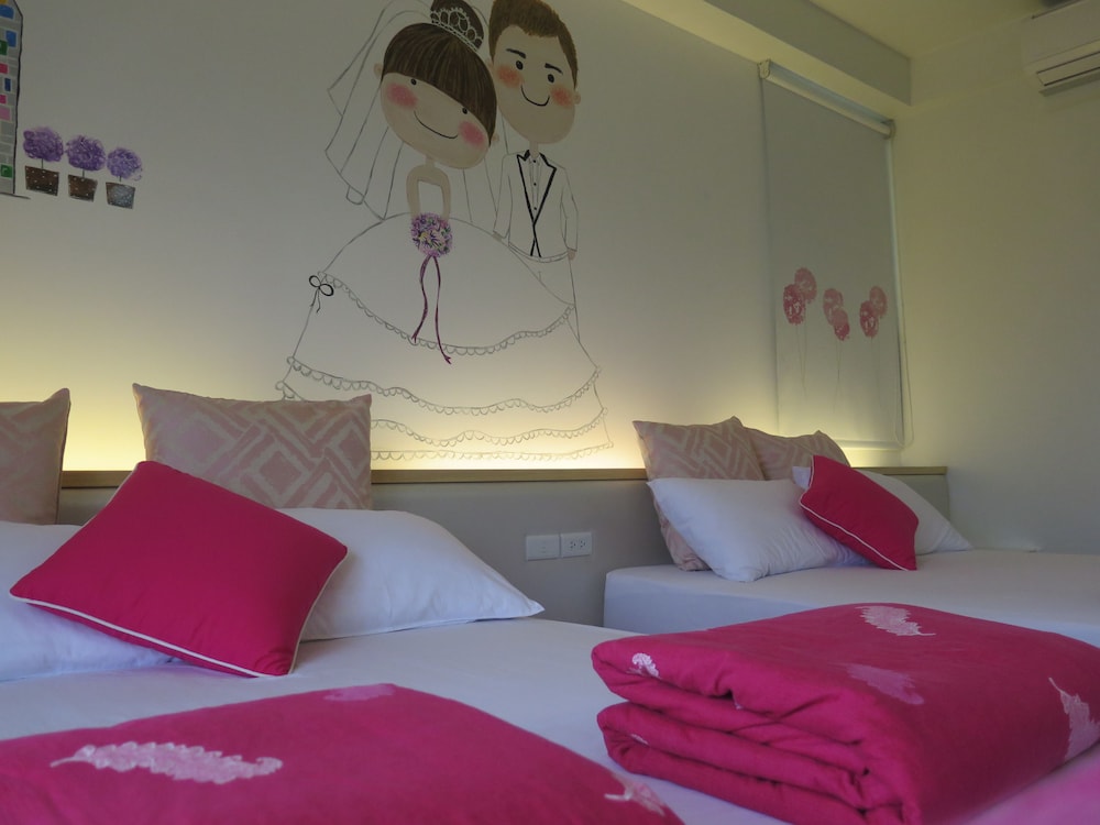 Elite Quadruple Room, 2 Double Beds, Non Smoking photo 3