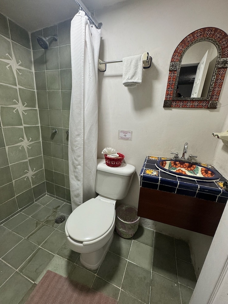 Standard Room photo 3