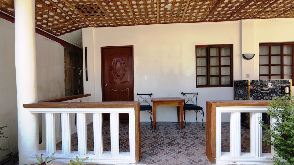Standard Room - Photo 6