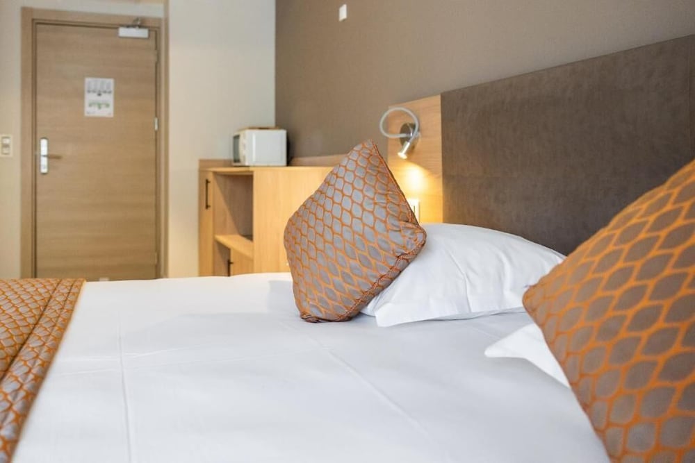 Comfort Room - Photo 3